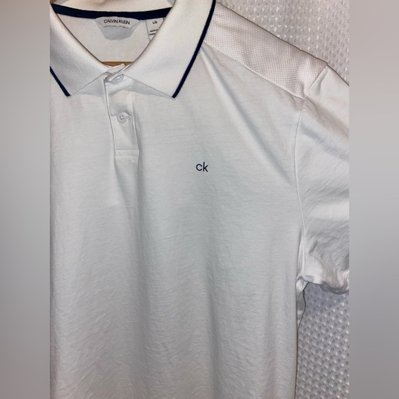 2/49$ Men’s Calvin Klein 100%‎ cotton white Polo with black detailing size large - Picture 3 of 12